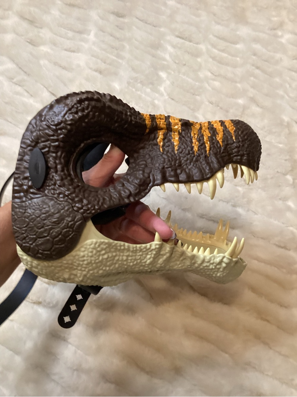 Mattel Jurassic World Rebirth Spinosaurus Dinosaur Mask  Articulated Jaw